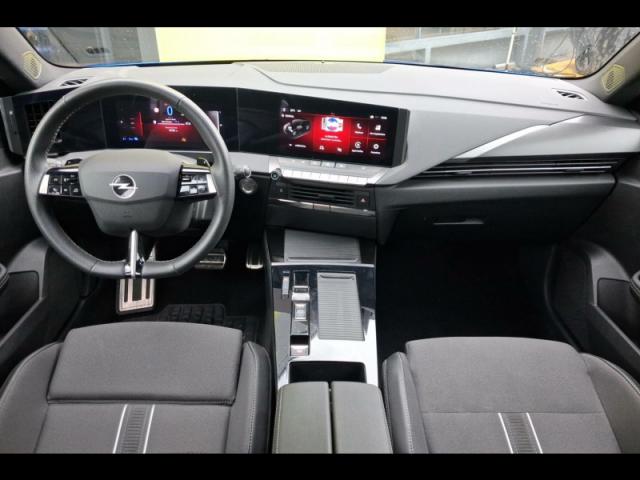 Opel Astra image 9