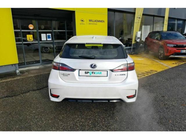 Lexus Ct 200h image 9