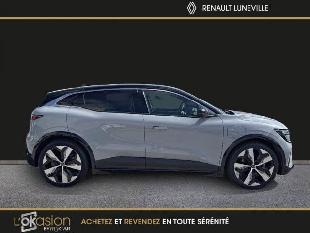 Renault Mégane E-Tech image 8