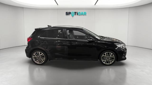Kia Rio image 5