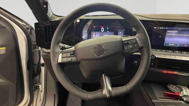 Opel Astra image 1