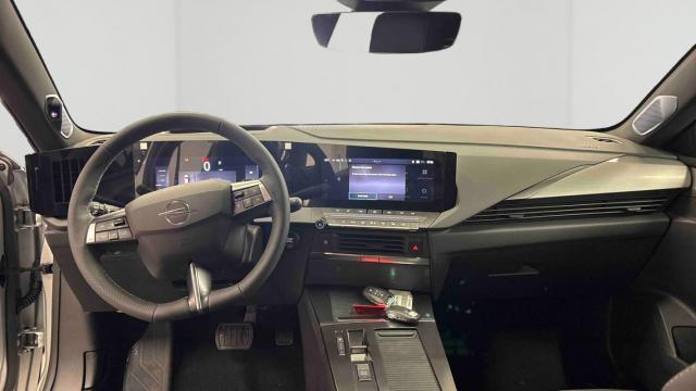 Opel Astra image 7