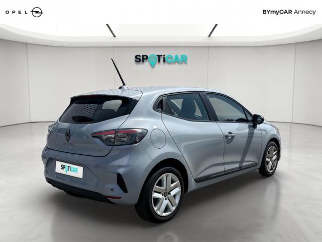 Renault Clio image 8