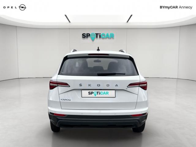 Skoda Karoq image 8