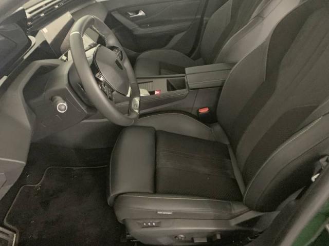 Peugeot 308 image 3