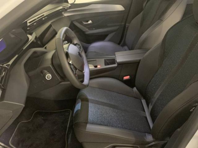 Peugeot 308 image 3