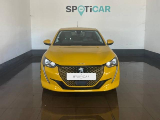 Peugeot 208 image 8
