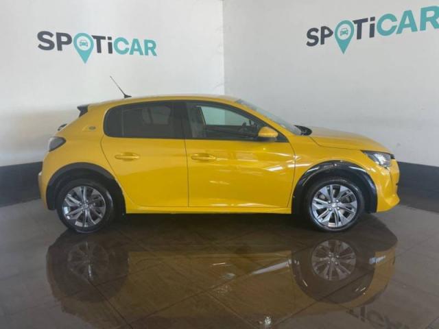 Peugeot 208 image 4