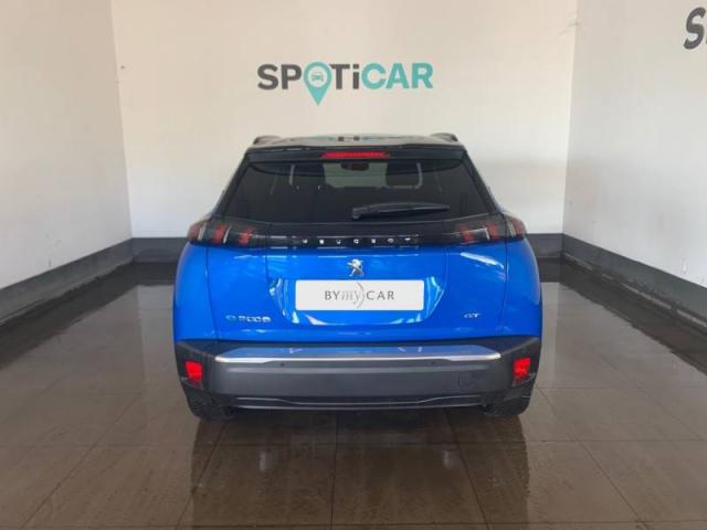 Peugeot 2008 image 2