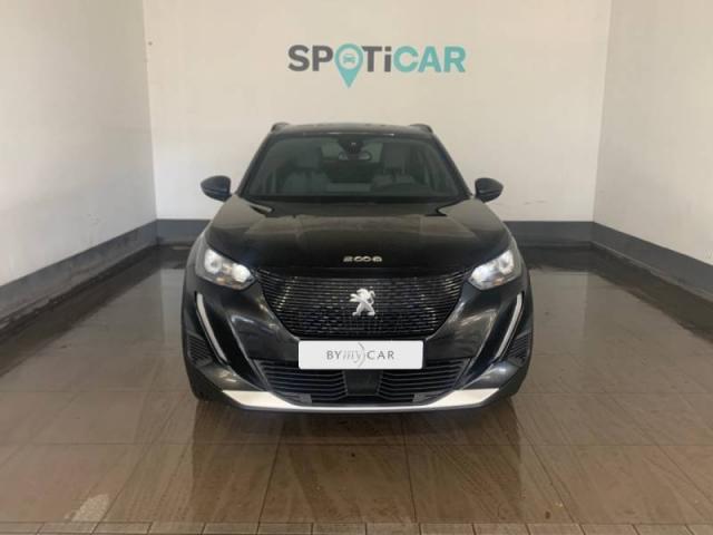 Peugeot 2008 image 2
