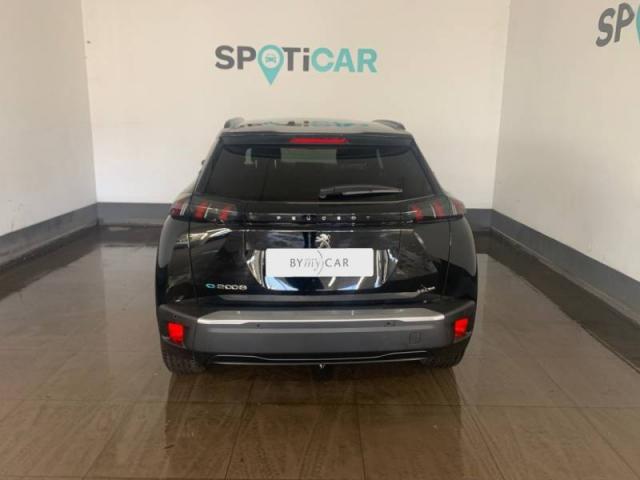 Peugeot 2008 image 9