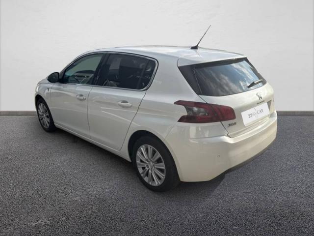 Peugeot 308 image 2