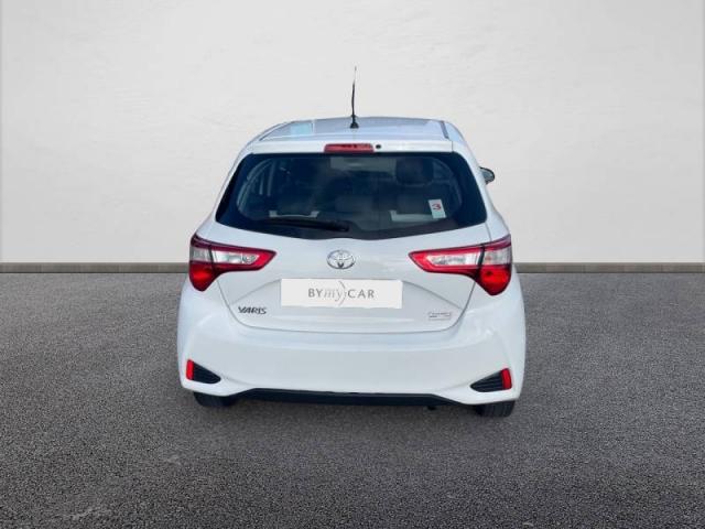 Toyota Yaris image 2