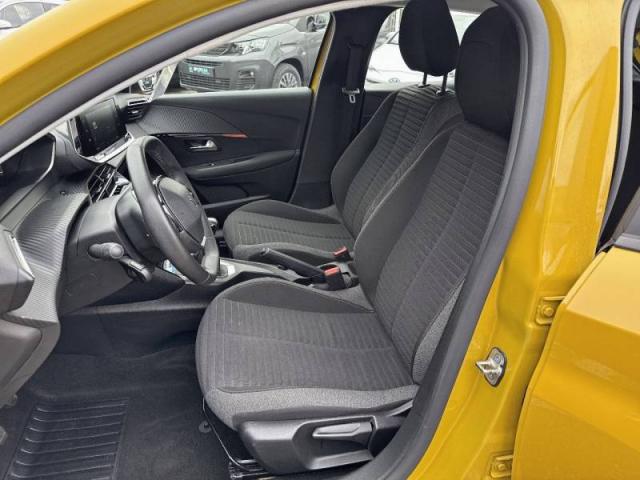 Peugeot 208 image 3