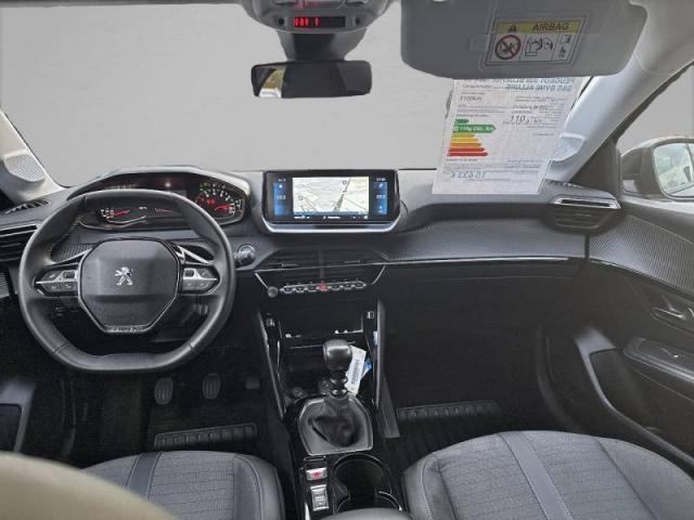 Peugeot 208 image 7