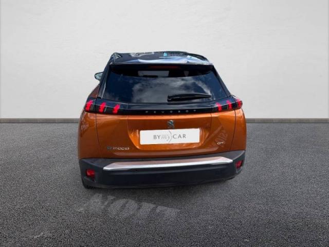 Peugeot 2008 image 2