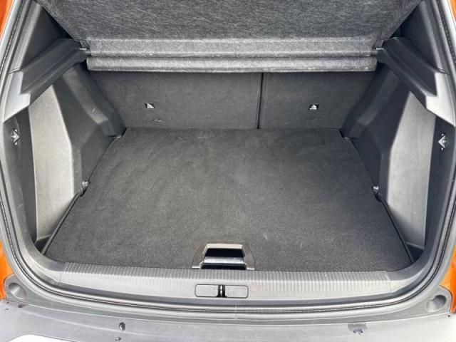 Peugeot 2008 image 6