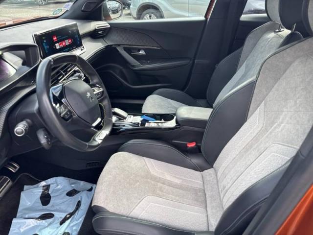 Peugeot 2008 image 4