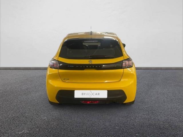 Peugeot 208 image 8