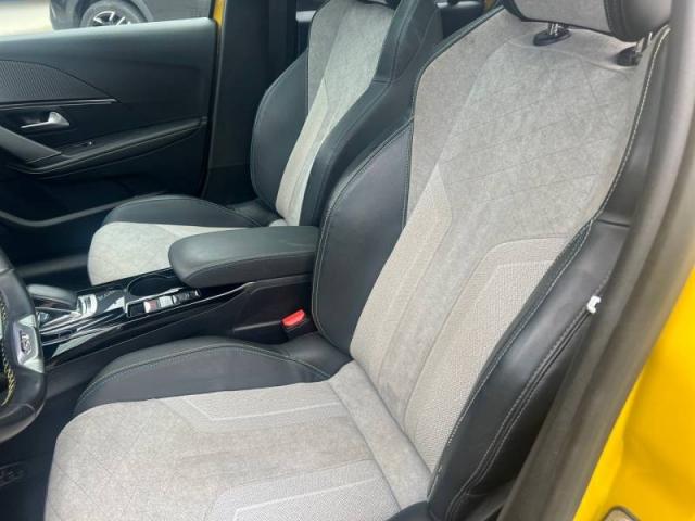 Peugeot 208 image 5
