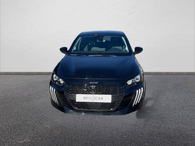Peugeot 208 image 9