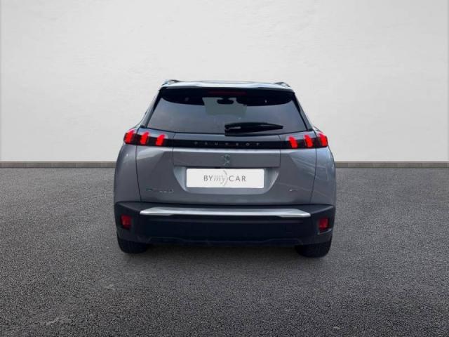 Peugeot 2008 image 2