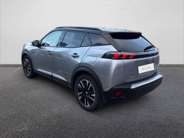 Peugeot 2008 image 3