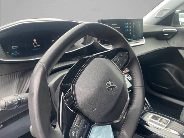 Peugeot 2008 image 3