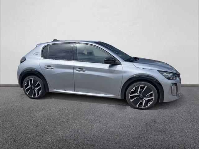 Peugeot 208 image 6