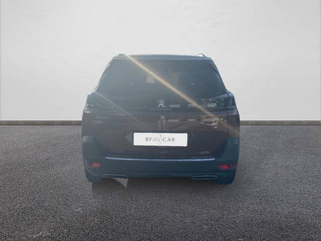 Peugeot 5008 image 8