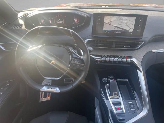 Peugeot 5008 image 9