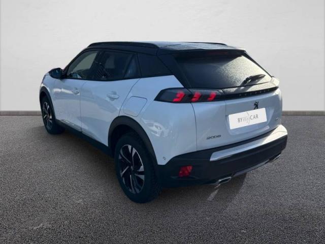 Peugeot 2008 image 1