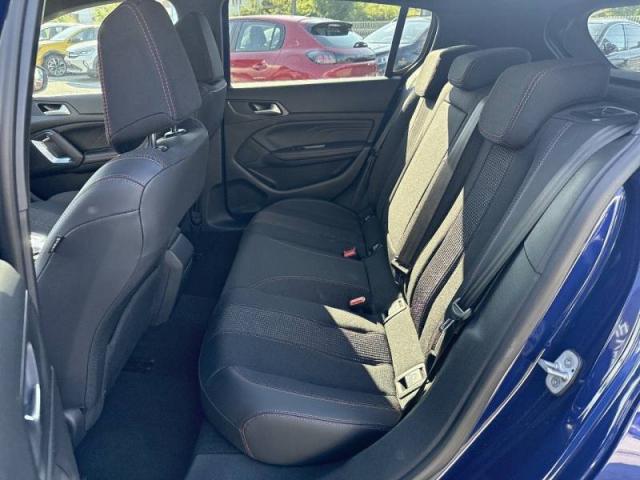Peugeot 308 image 9