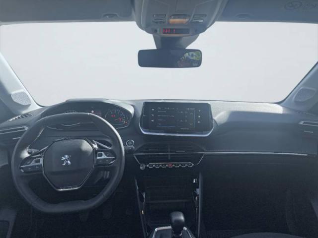 Peugeot 208 image 5