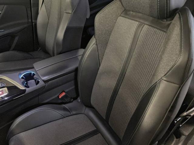 Peugeot 5008 image 5