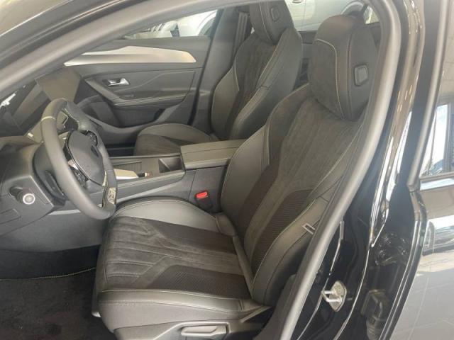 Peugeot 408 image 2