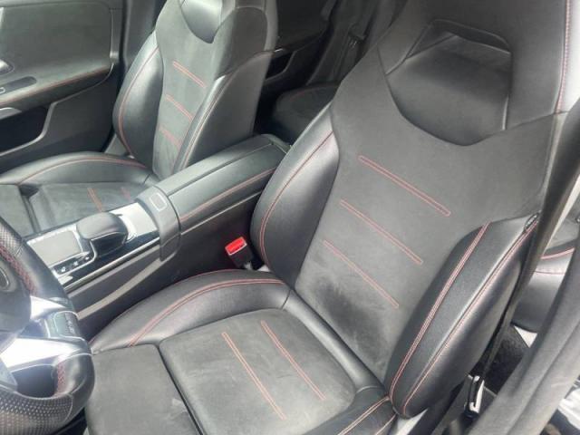 Mercedes Benz Cla image 6