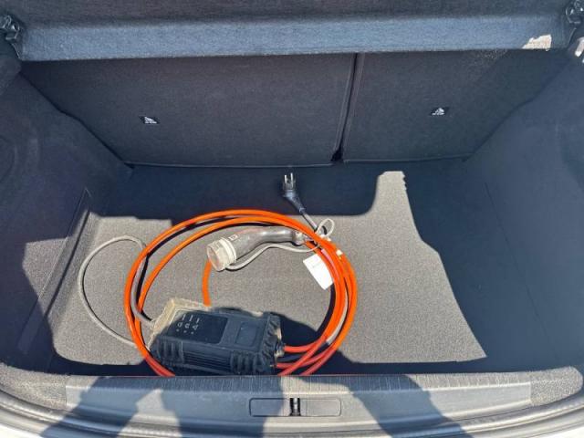 Peugeot 208 image 4