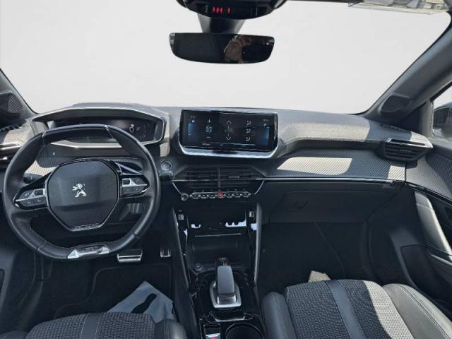 Peugeot 208 image 3