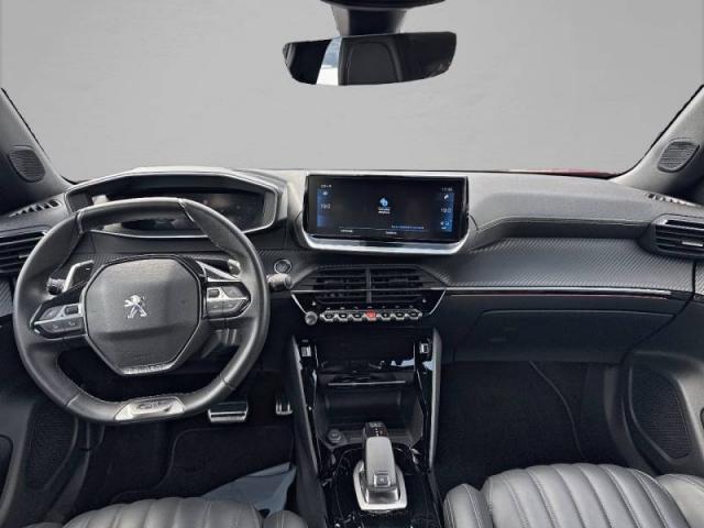 Peugeot 2008 image 6