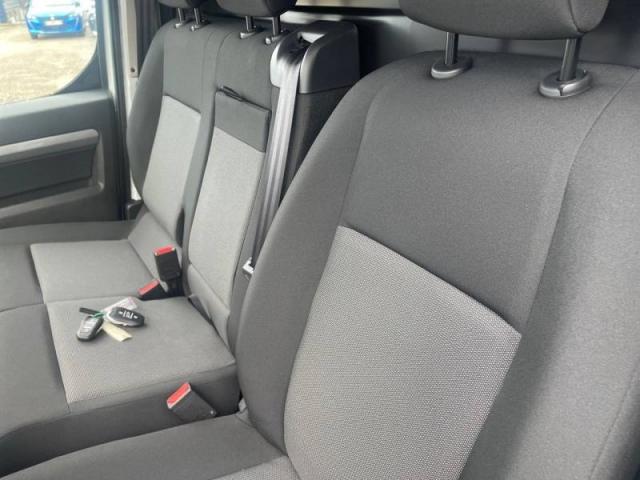 Peugeot Expert image 2