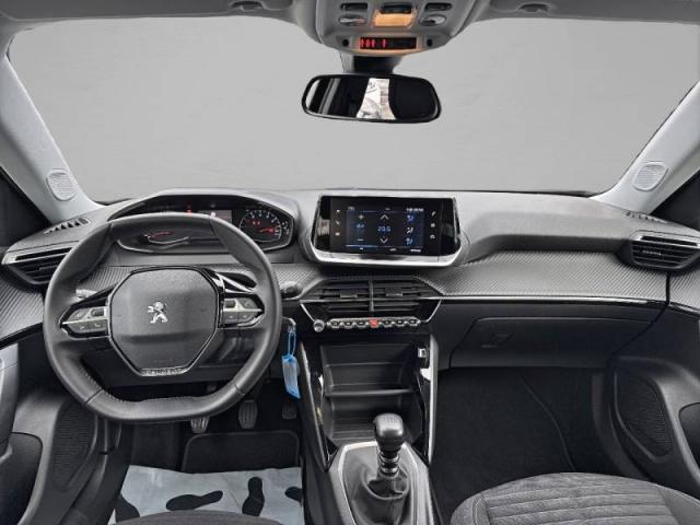 Peugeot 2008 image 4