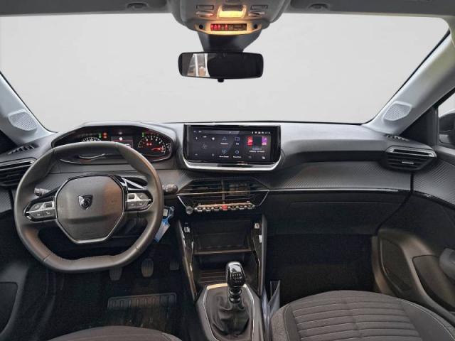 Peugeot 208 image 7
