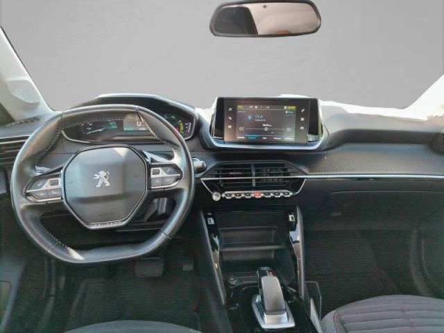 Peugeot 208 image 4