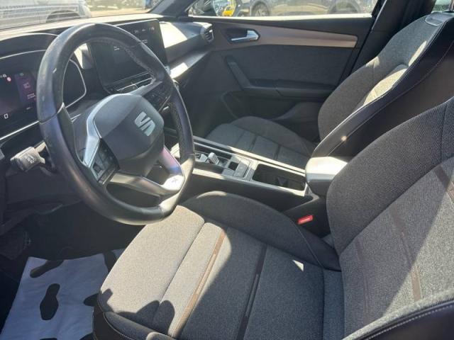 Seat Leon image 3