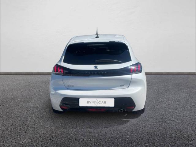 Peugeot 208 image 5