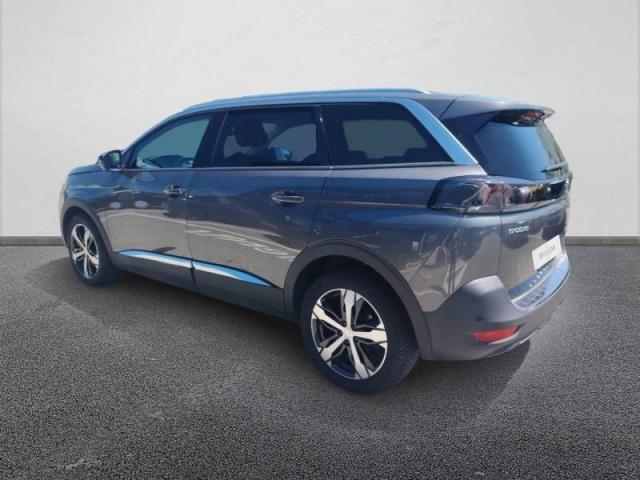 Peugeot 5008 image 8