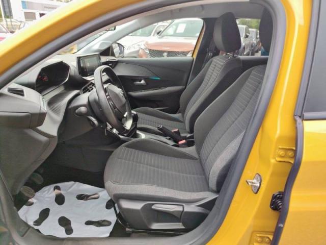 Peugeot 208 image 4