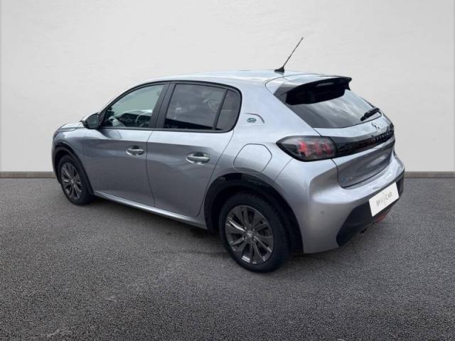 Peugeot 208 image 2