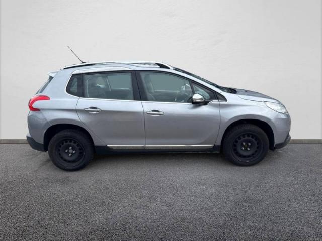Peugeot 2008 image 4